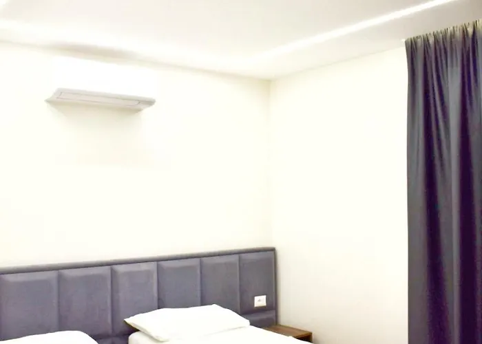 Hotel Adriatik *